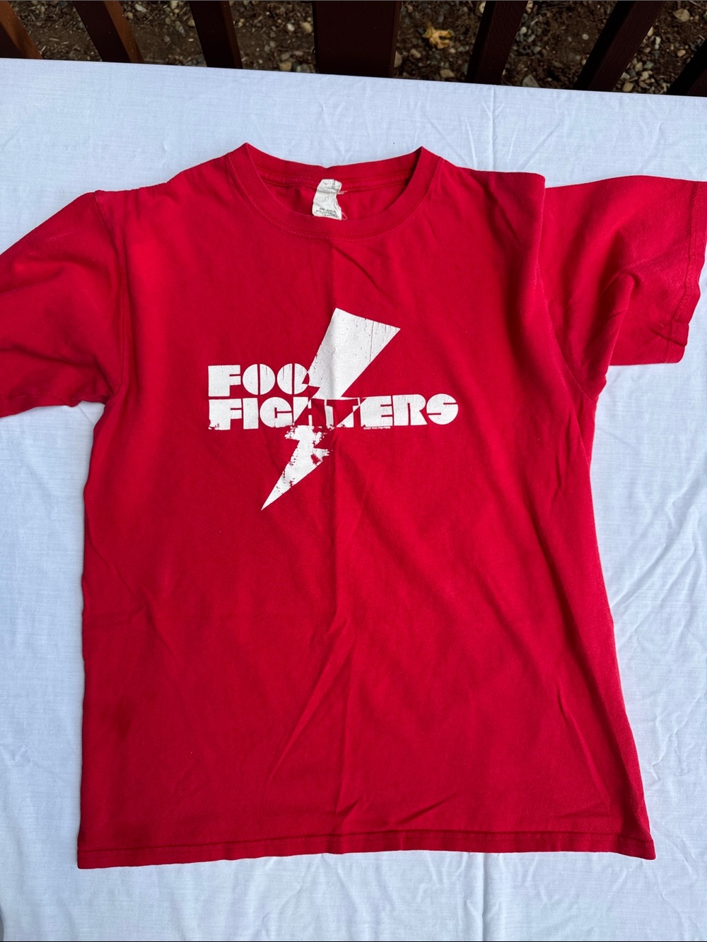 Foo Fighters Red Band T-Shirt with White ⚡️ Logo